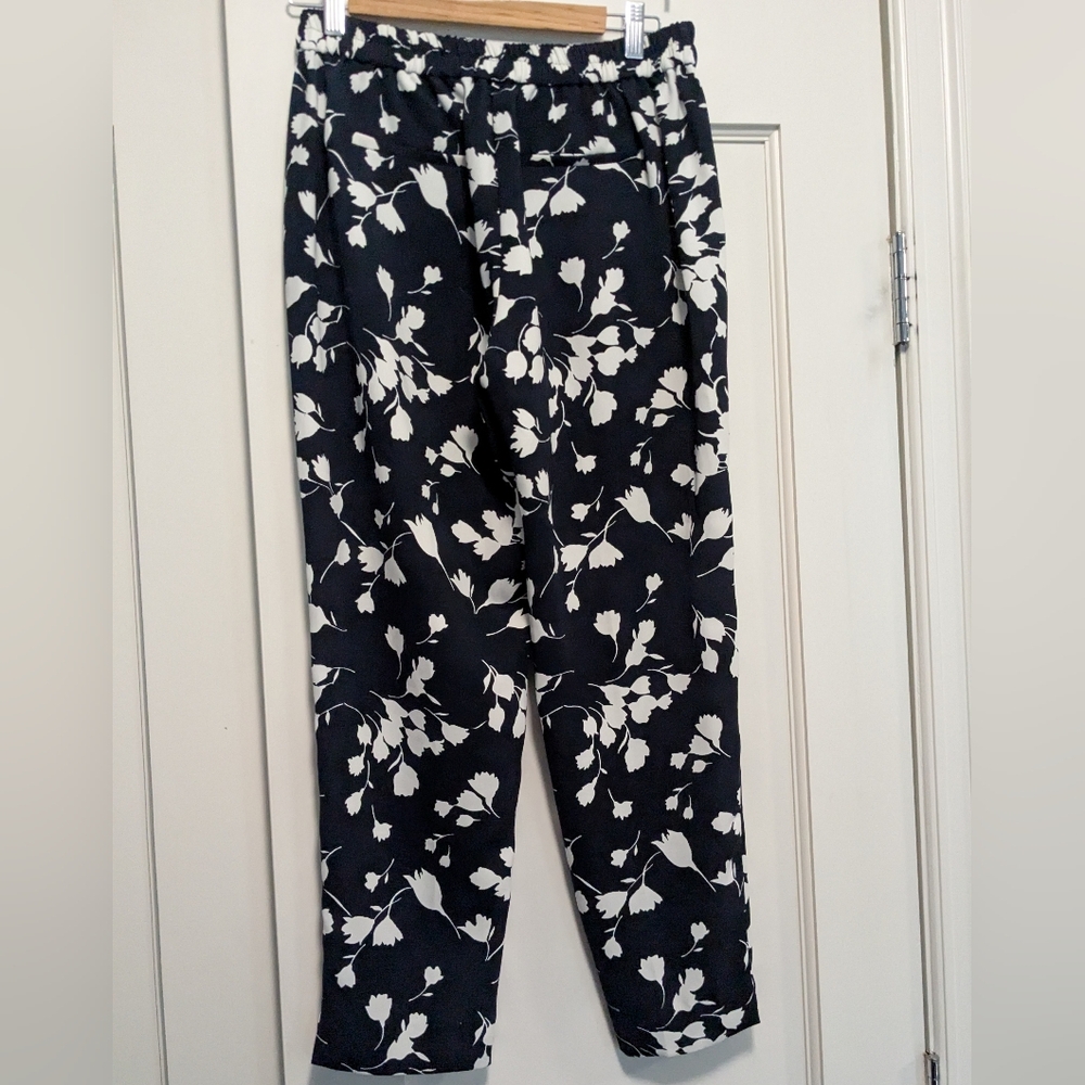 J. Crew Black and White Floral Pants Sz 6